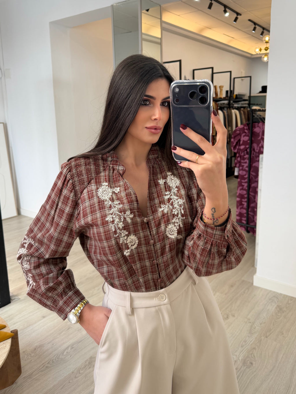 Camisa bordado