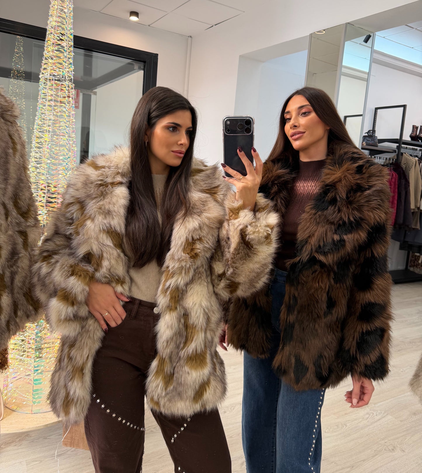 Abrigo pelo combinado blanco