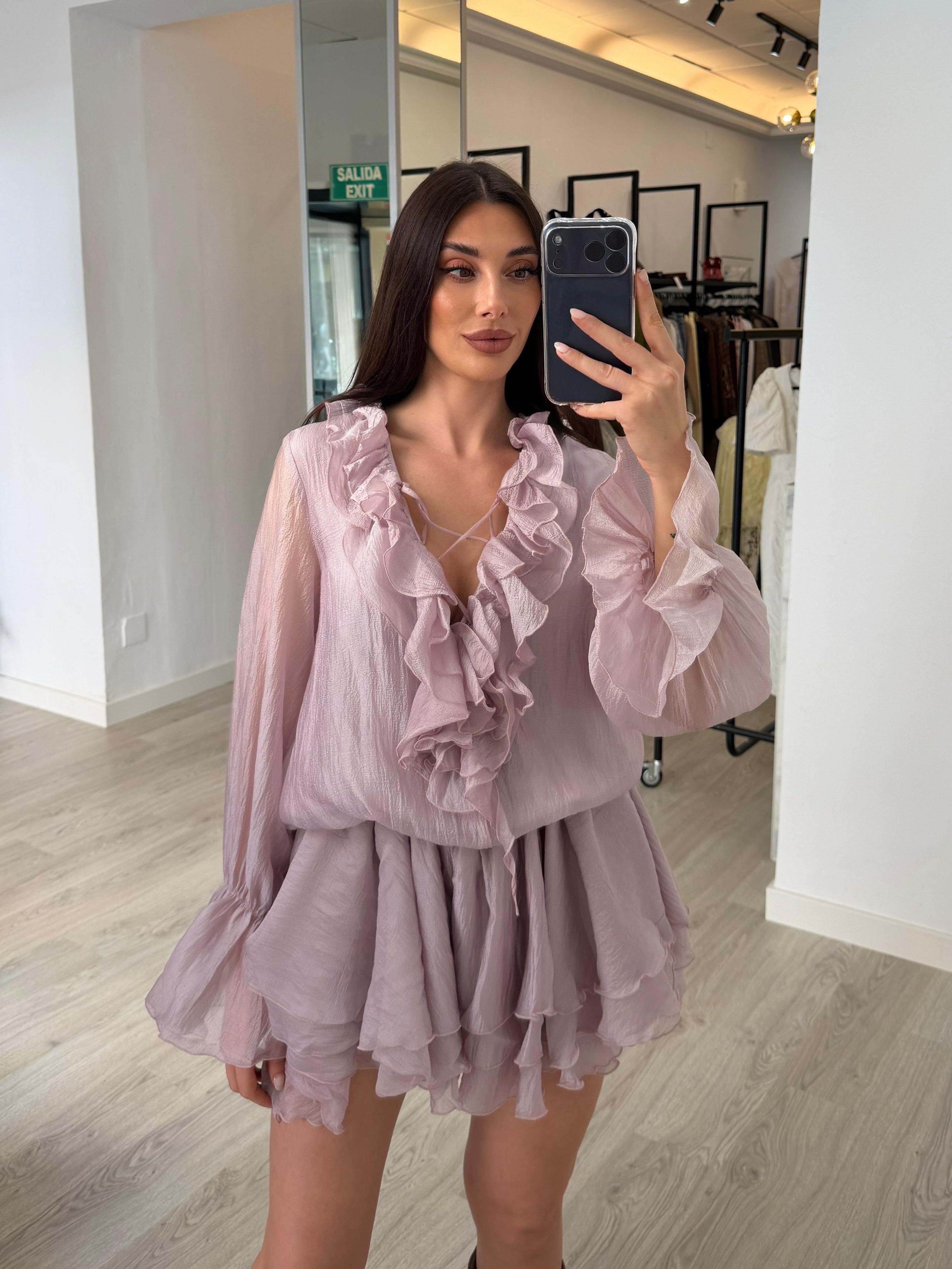 Vestido volantes malva