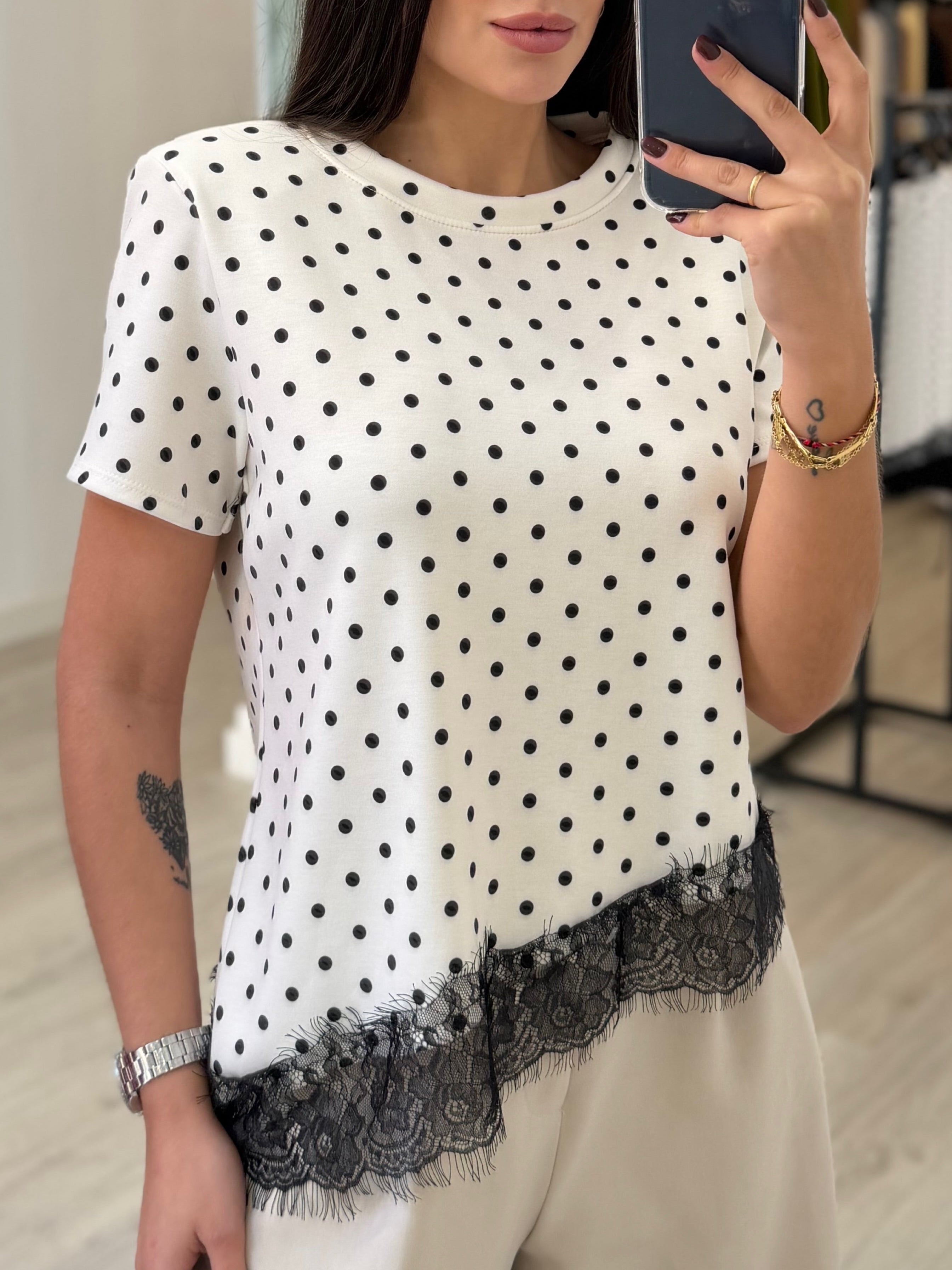 Top lunares hombrera