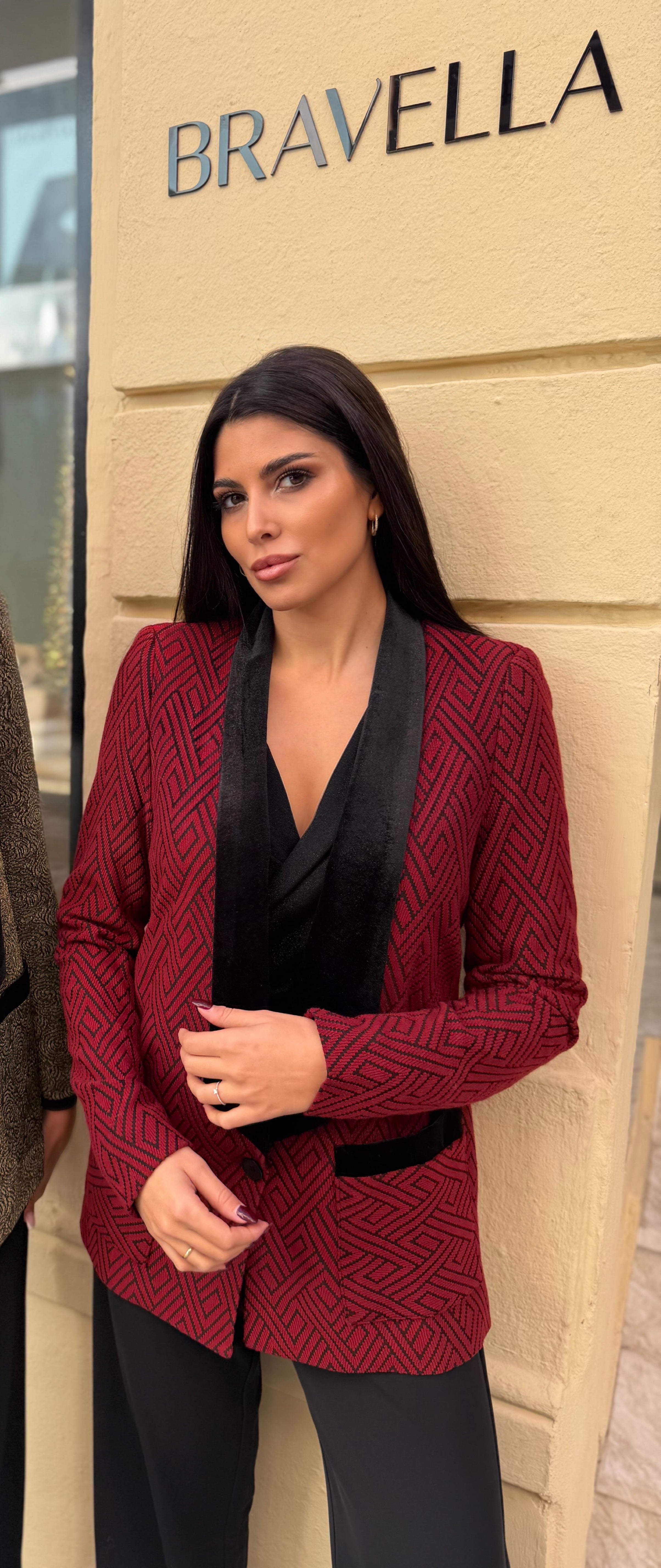 Blazer roja con solapa