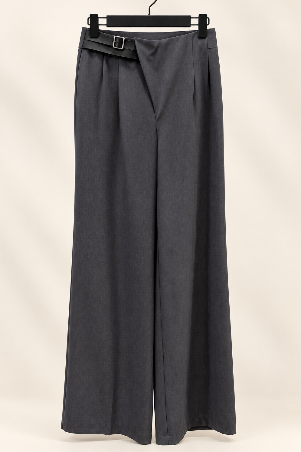 Pantalón fluido doble correa