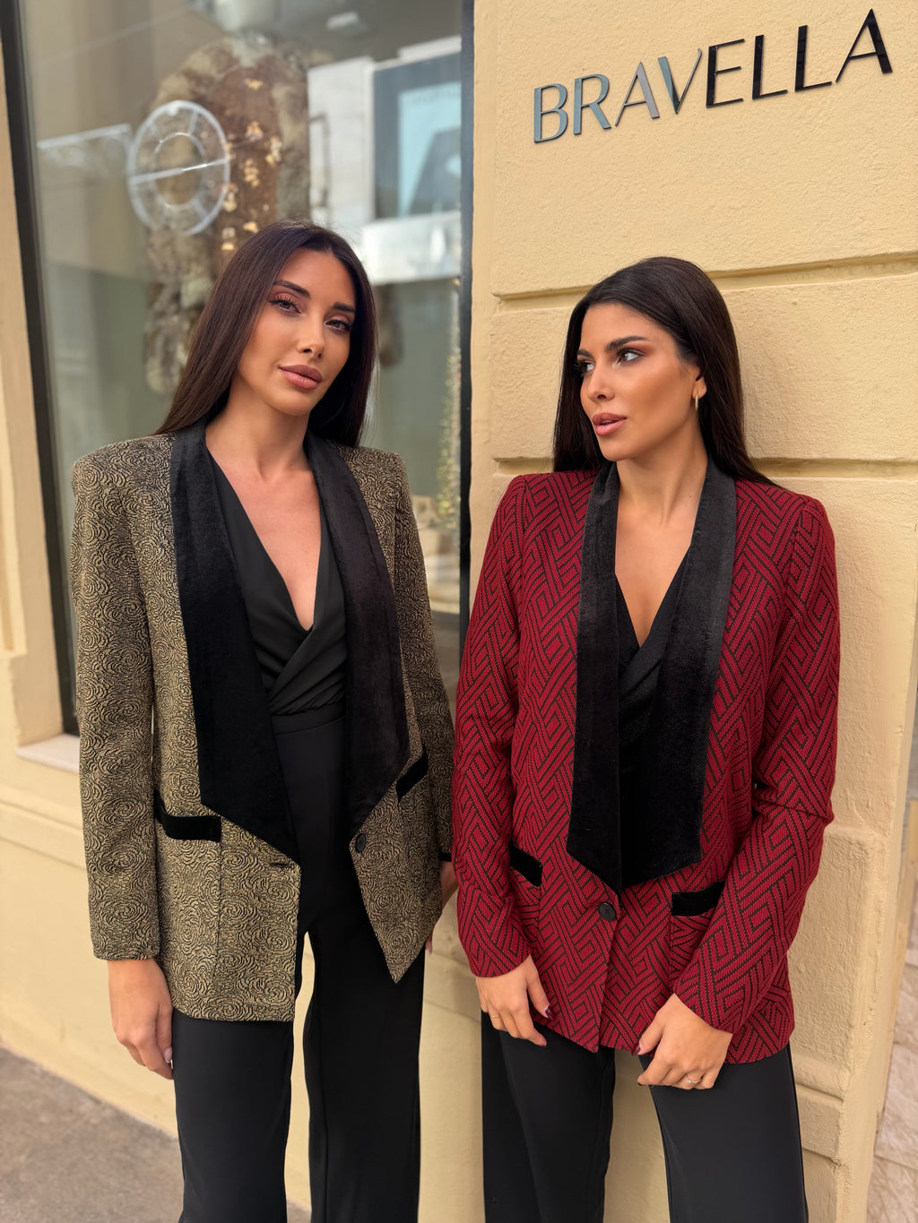 Blazer roja con solapa