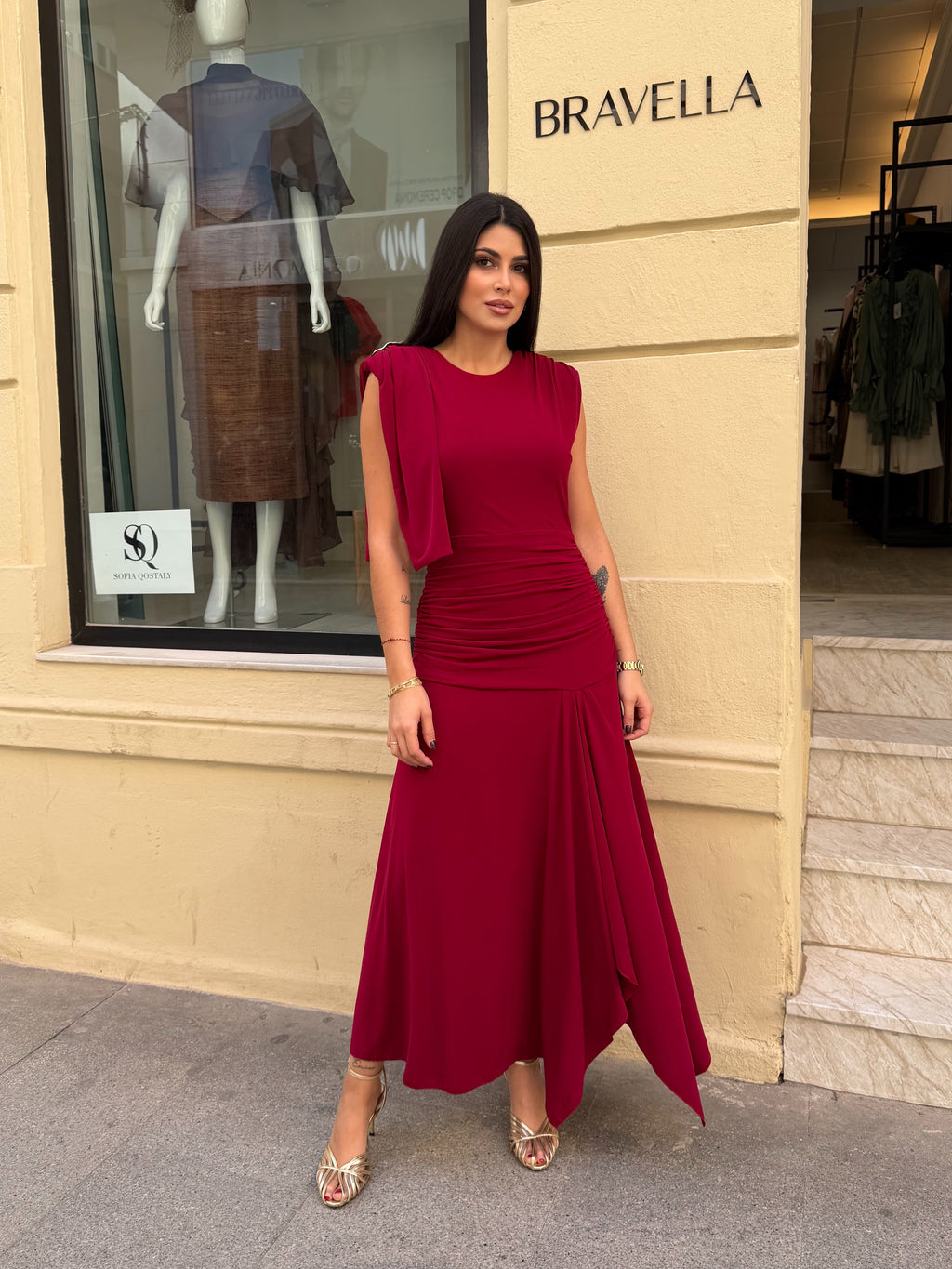 Vestido burdeos detalle