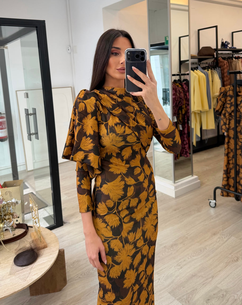 Vestido detalle lazada