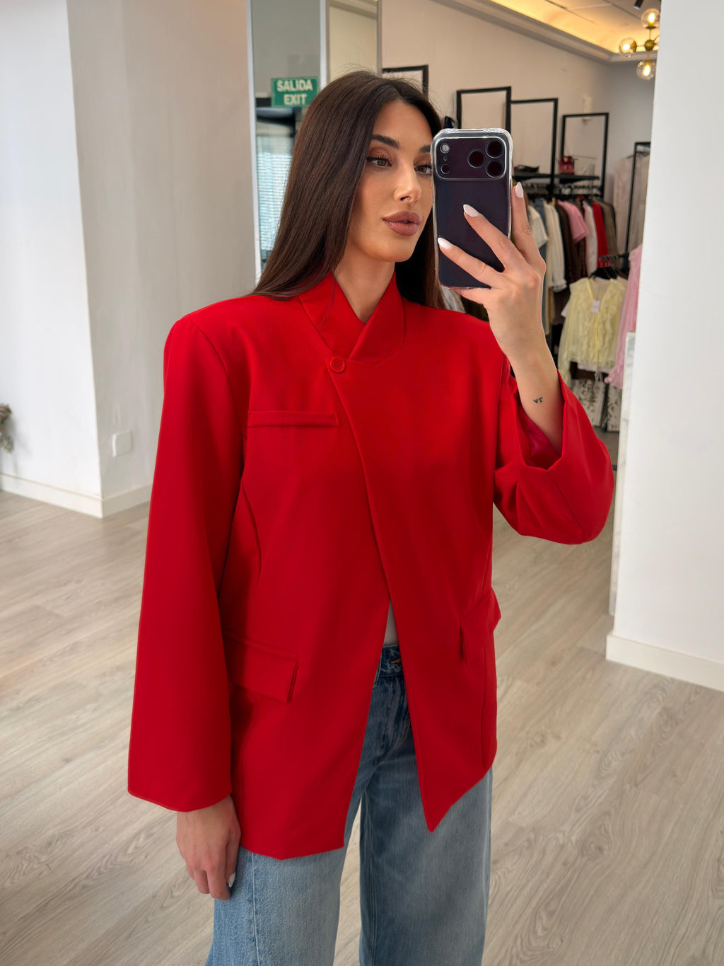 Blazer cruzada roja