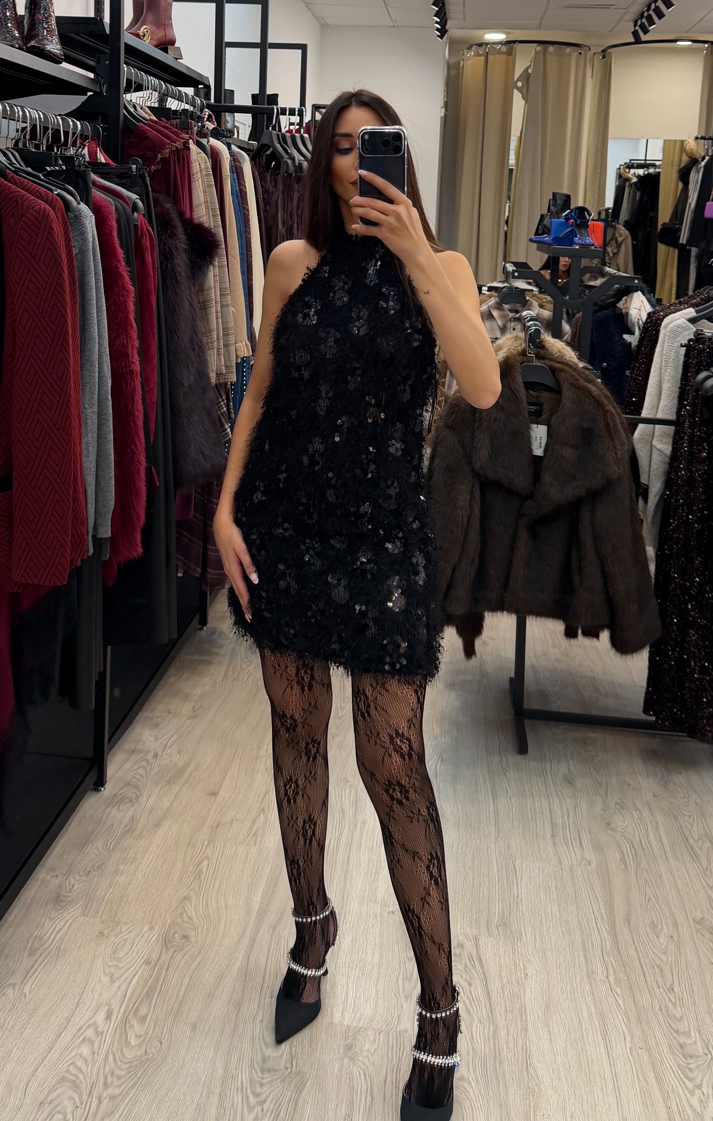 Vestido halter negro