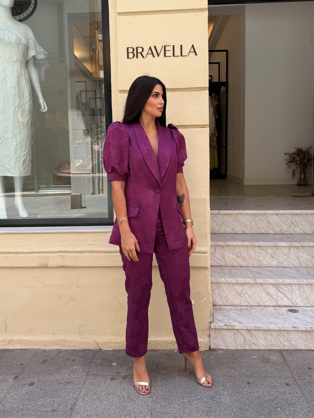 Traje jacquard