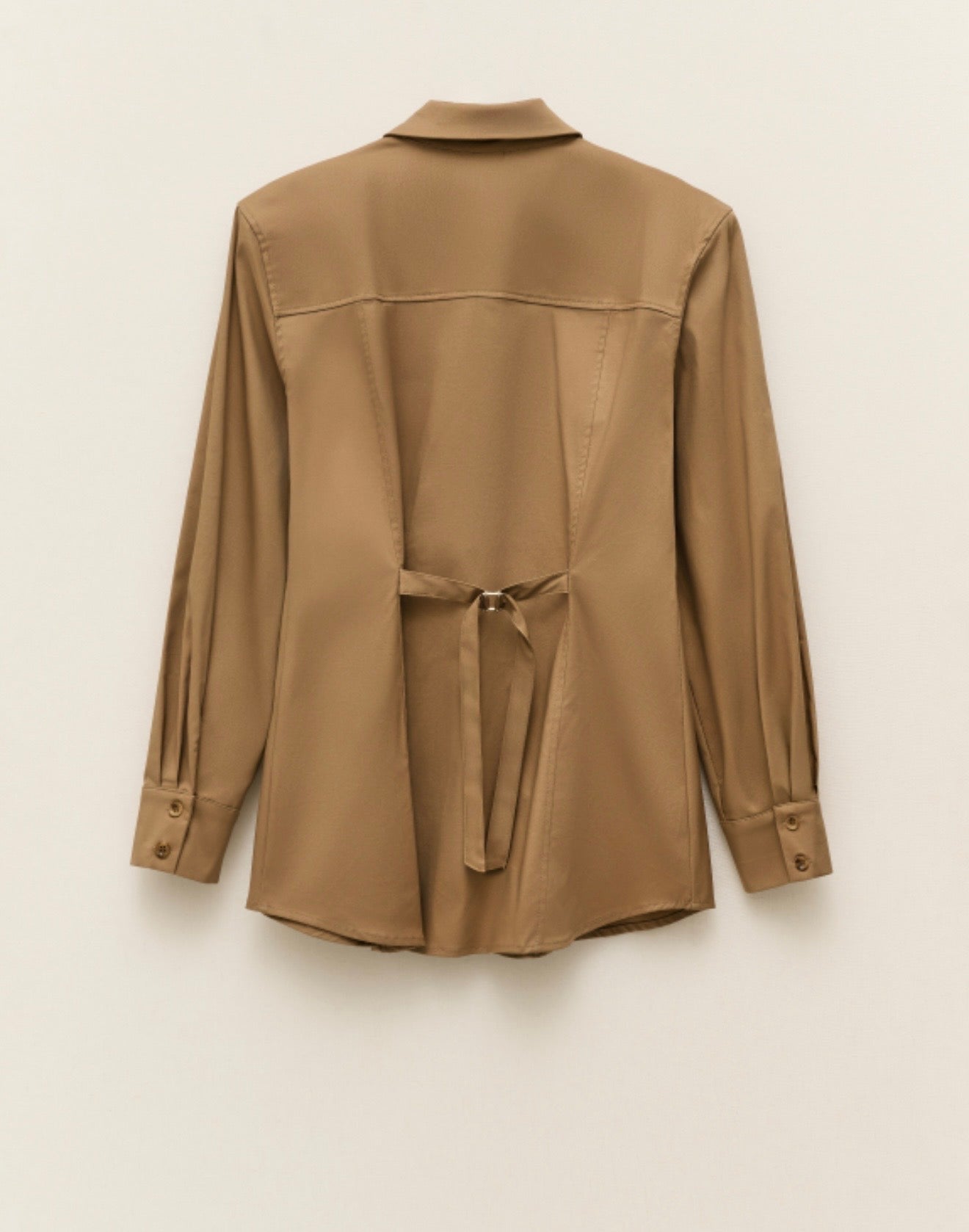 Camisa hombreras camel