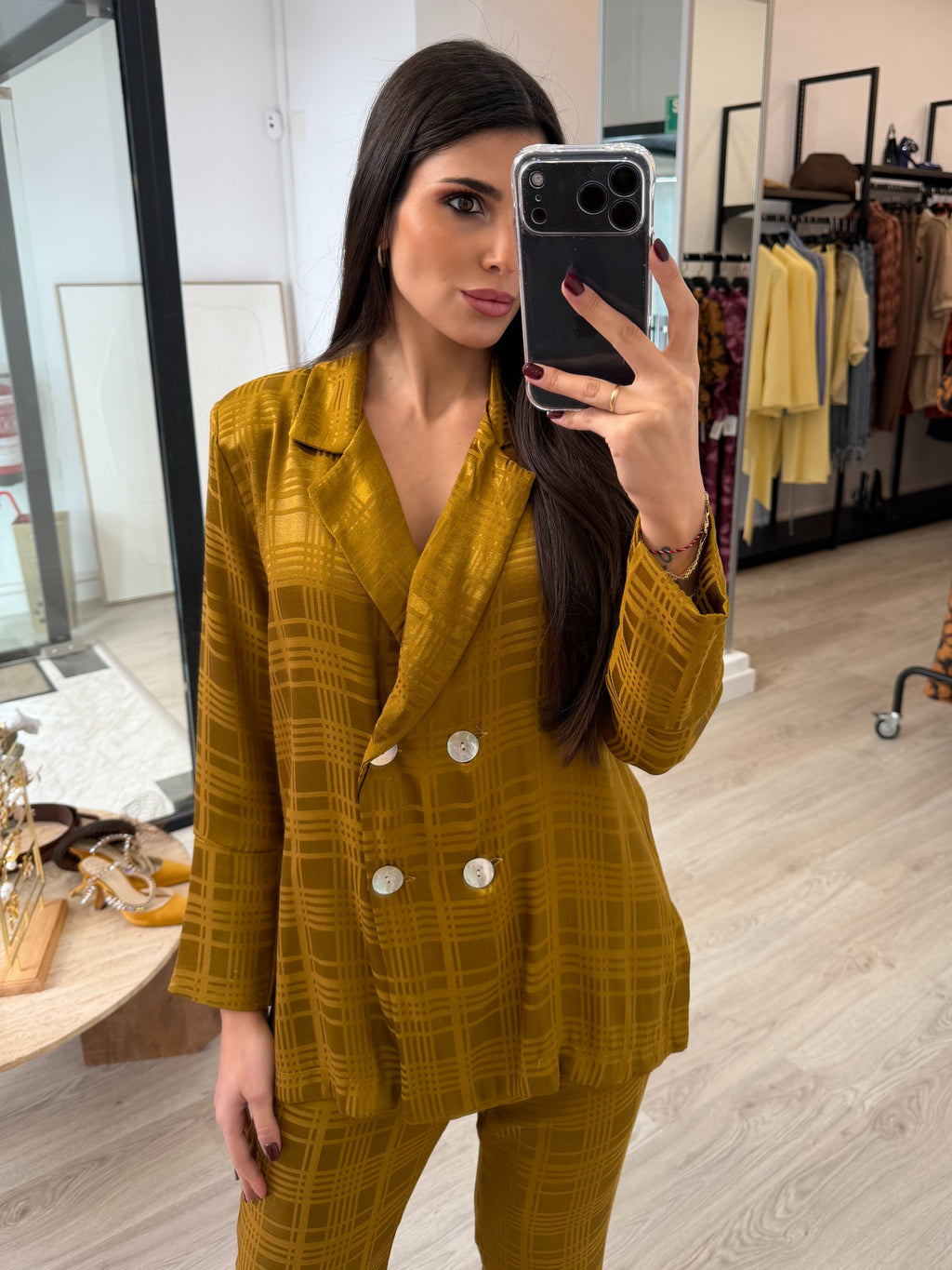 Conjunto blazer&pantalón mostaza