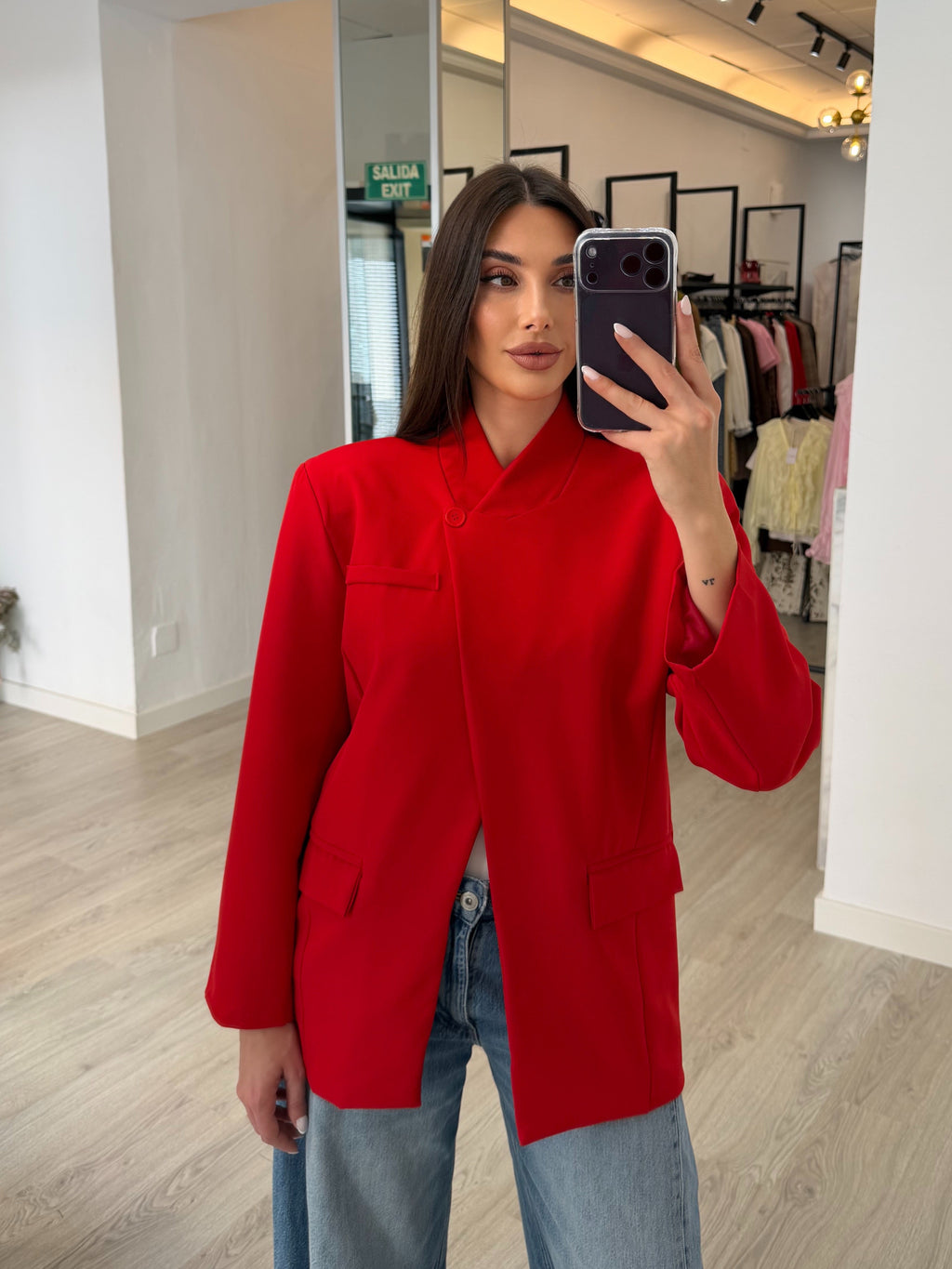 Blazer cruzada roja