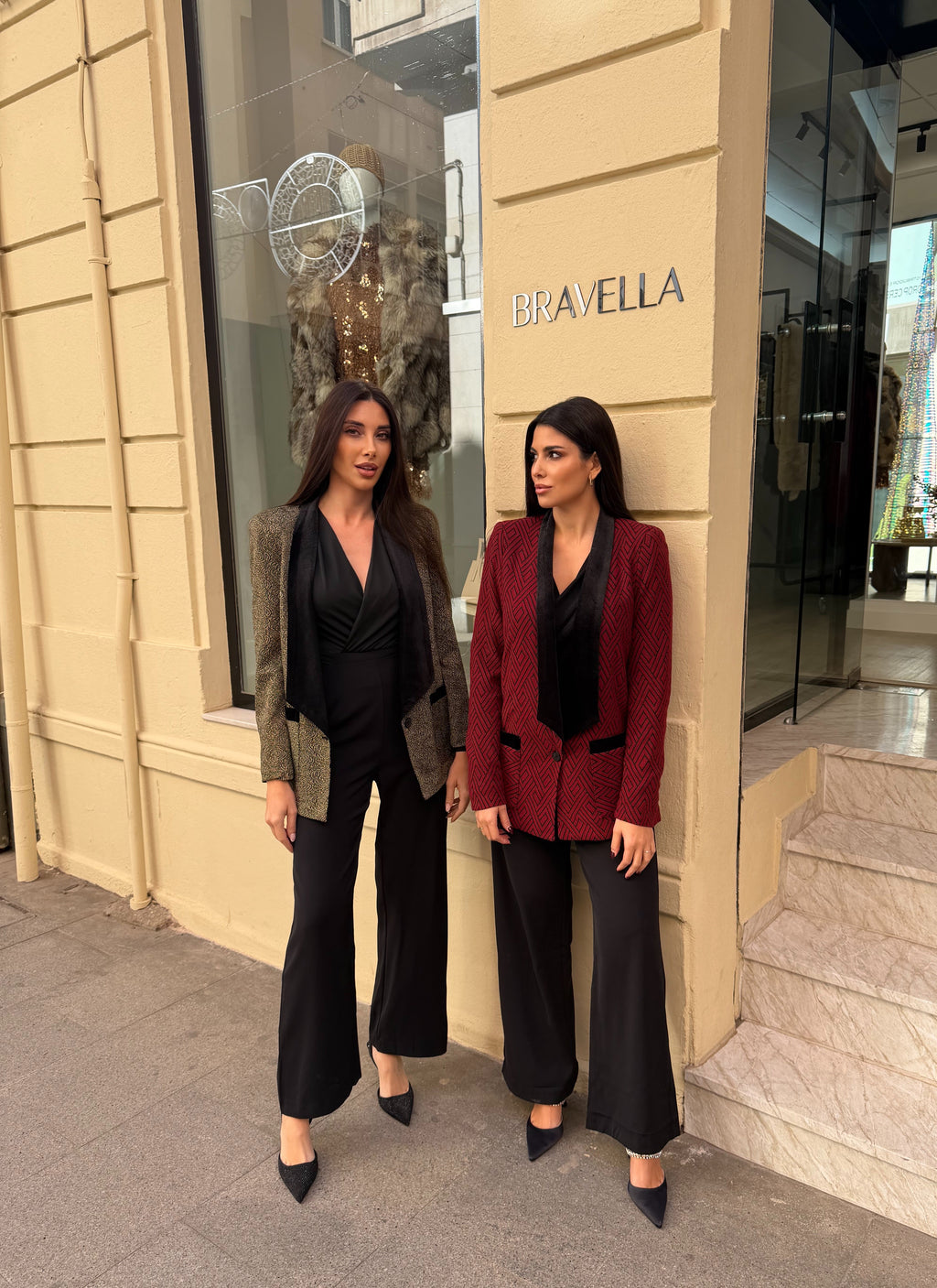 Blazer roja con solapa