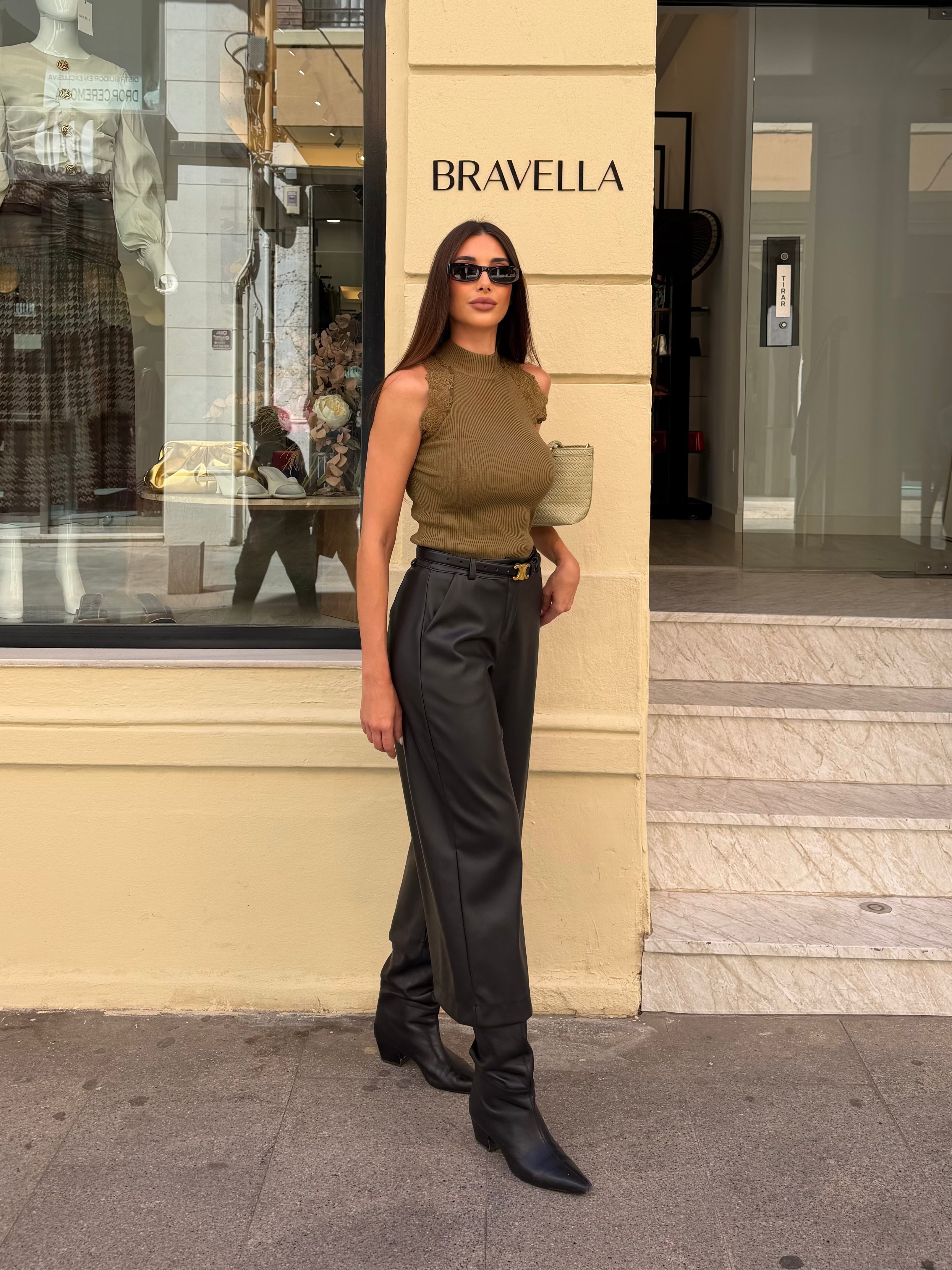 Pantalón negro