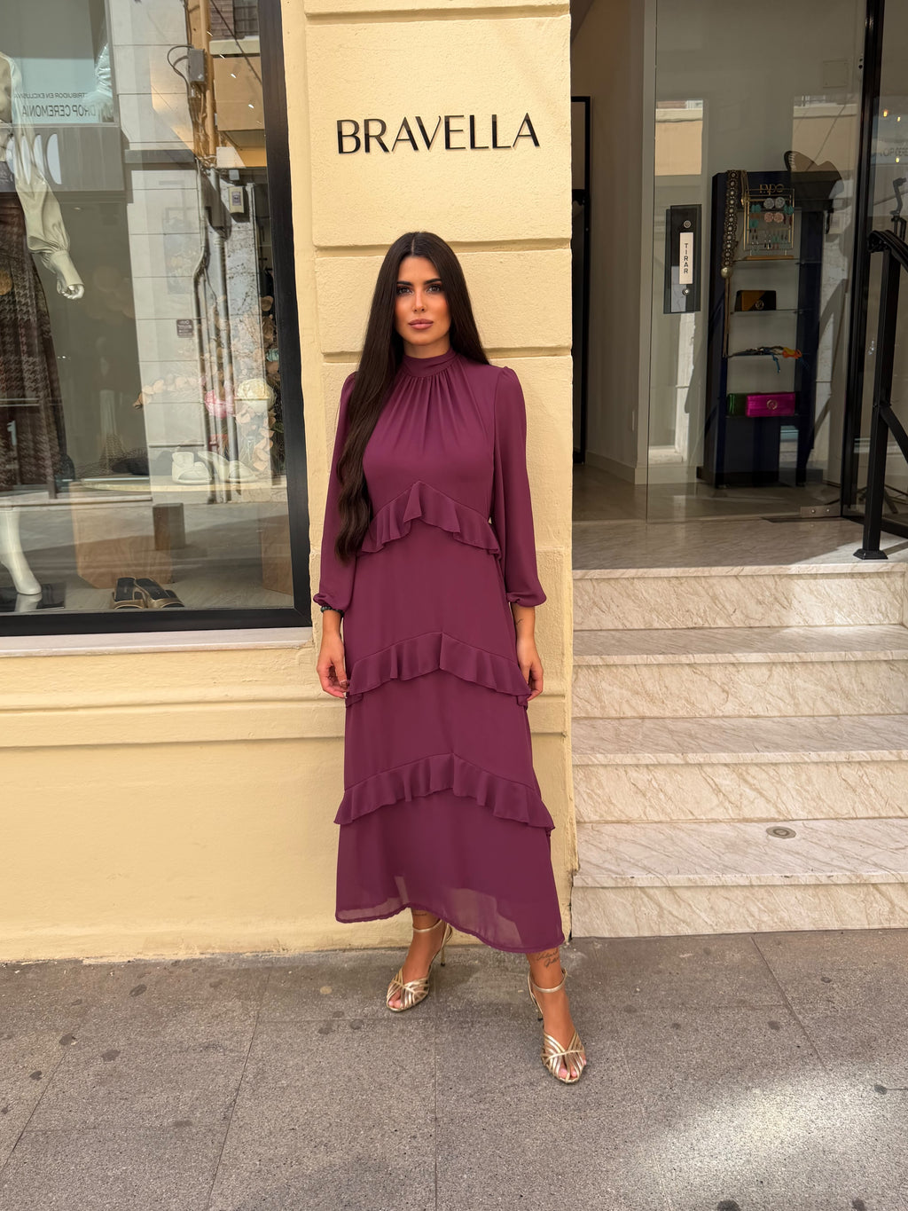 Vestido volante berenjena