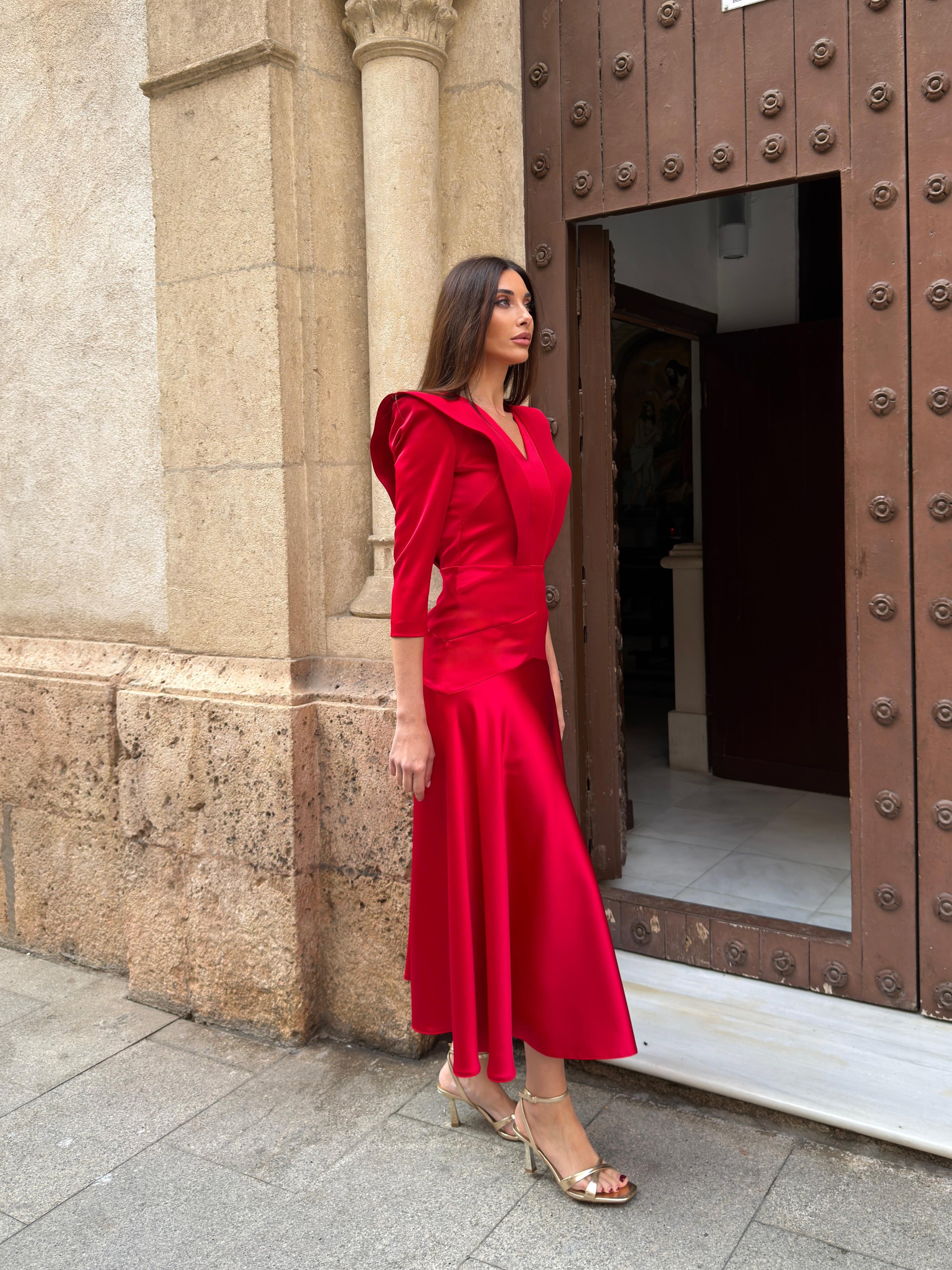 Vestido rojo con volante