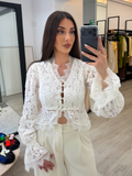 Blusa encaje botones
