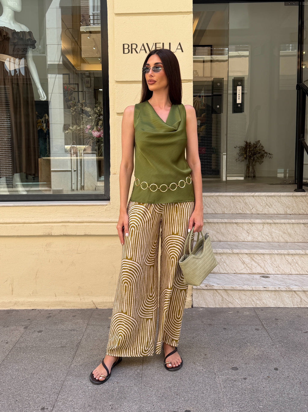 Pantalón fluido oliva